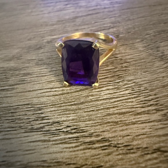 Gold and Purple Gemstone Ring - Picture 1 of 6